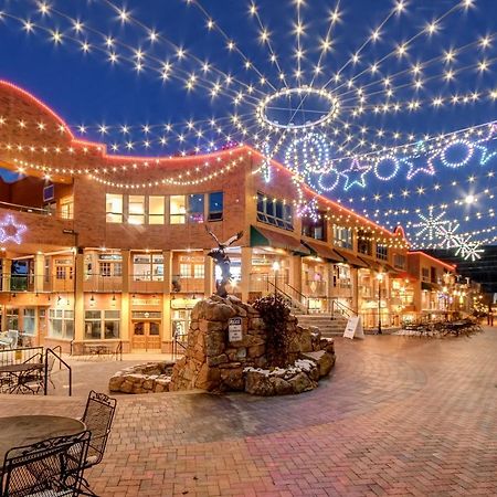 Ski-In/Ski-Out Luxury Condo: Mountain Views & Hot Tub Retreat Winter Park Exterior photo